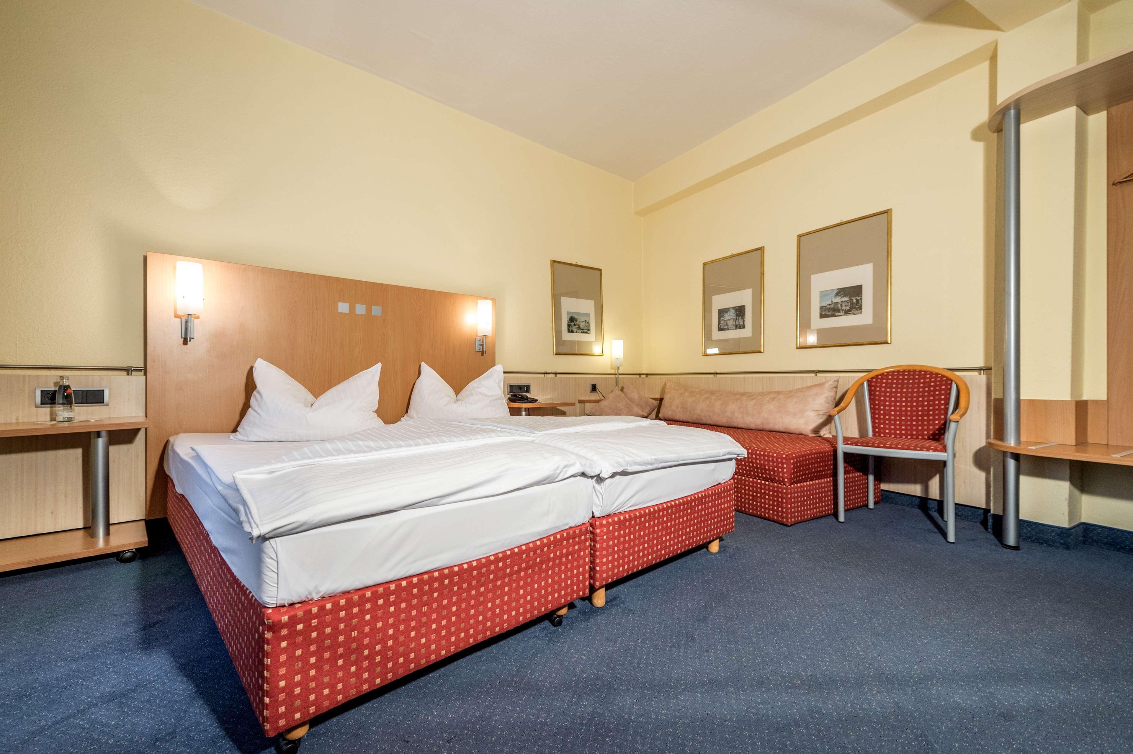 Best Western Weymouth Hotel Rembrandt Bagian luar foto